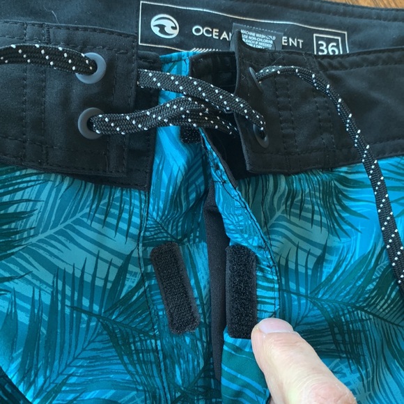 Nwot. Ocean current swim trunks for men - Picture 8 of 8